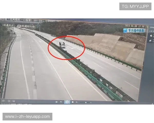 奥康在高速弯位极限贴边不减速